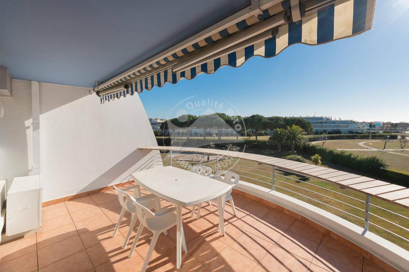 As4269 - Studio Cabine Direct Sur Plage Vue Mer Et Parking Prive Et Numerote Le Grau-du-Roi Exterior photo